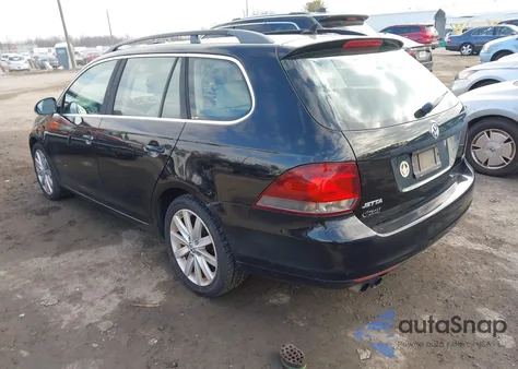 2012 Volkswagen Jetta Sportwagen 2.0L Tdi z USA, uszkodzony, nr VIN 3VWPL7AJ4CM699296